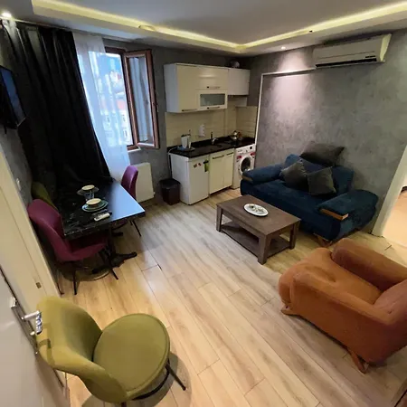 아파트 Sisli Luex And